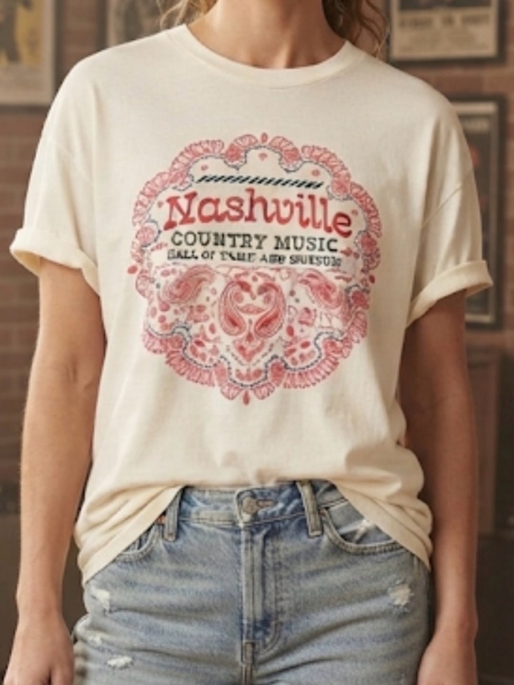 Nashville Country Music Graphic Tee - Cream & Red Size XL
